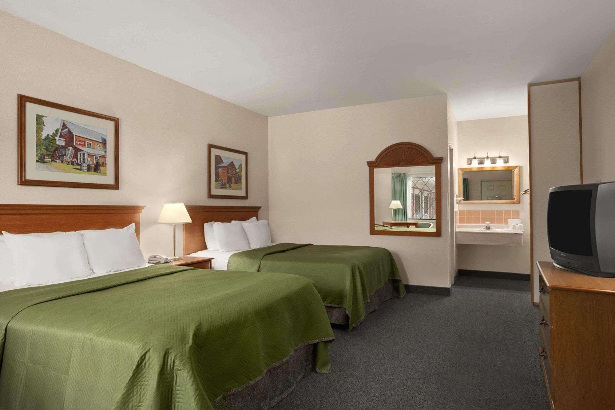 Travelodge By Wyndham بدفورد المظهر الخارجي الصورة